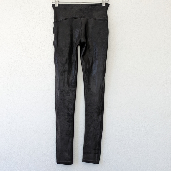 Spanx Faux Leather Black Leggings Size M - Picture 3 of 16